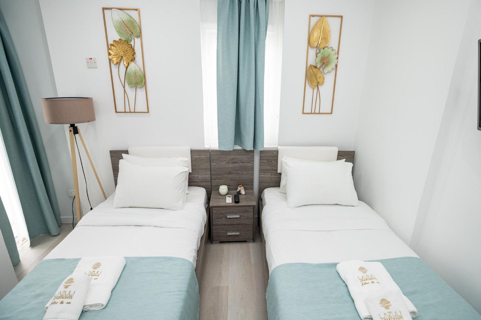 Lazuli Sea View Beachfront Ap 21 Larnaka Exterior foto